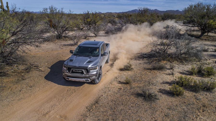  Dodge Ram 1500 Rebel Crew Cab (DT) 2018 года  (фото 39 из 48)